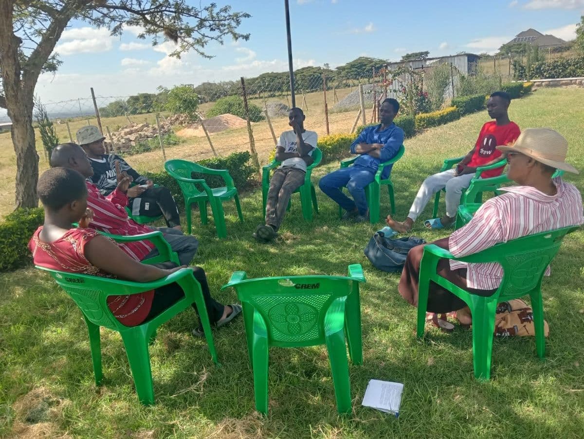 Community gathering / foundation team in the field